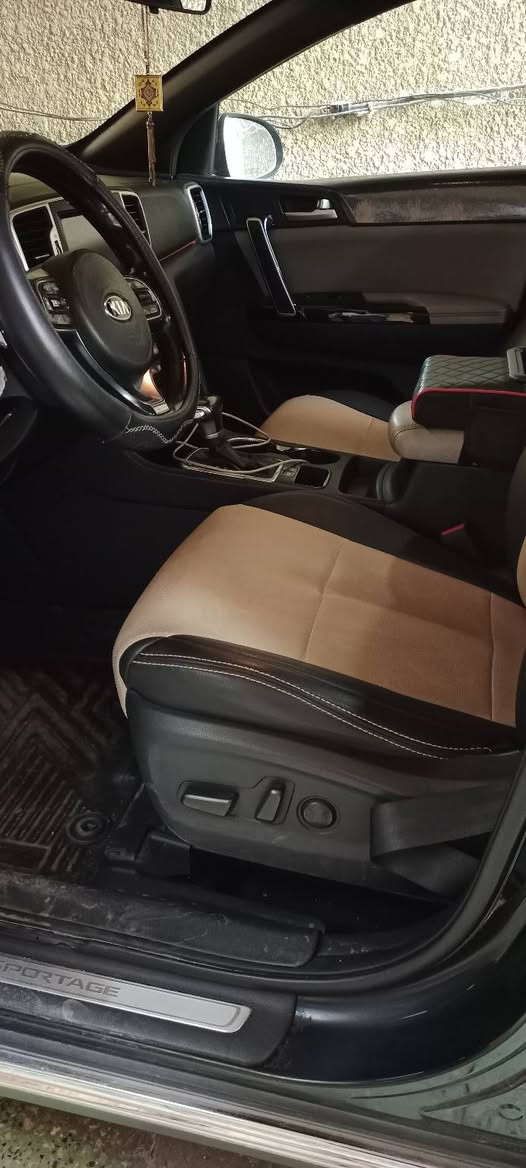 سبورتج ٢٠١٩ ex وارد امريكي ماشيه ٧٢ ضررها من امريكا جاملغ امامي أيسر وبنيد وباب امامي أيسر صبغ ،،محرك ٢٤٠٠ جي دي اي المواصفات كرسي كهرباء مري شفط رادارات جانبيه واماميه تبريد تدفئه قطعتين كاميرا دواره ٣ انظمه قياده دفع رباعي تحديد مسار توقف ذاتي وباقي مواصفات السبورتج،،
بأسمي رقم بغداد 
السعر ١٣٨ بيها مجال بسيط 
مكاني السيديه 
رقم ***********
