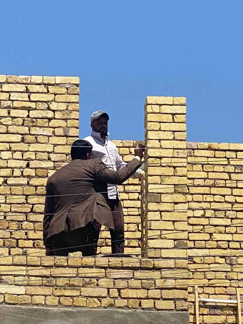 خلفة بناء متفرغ خابر وبيك خير وتدلل ***********
