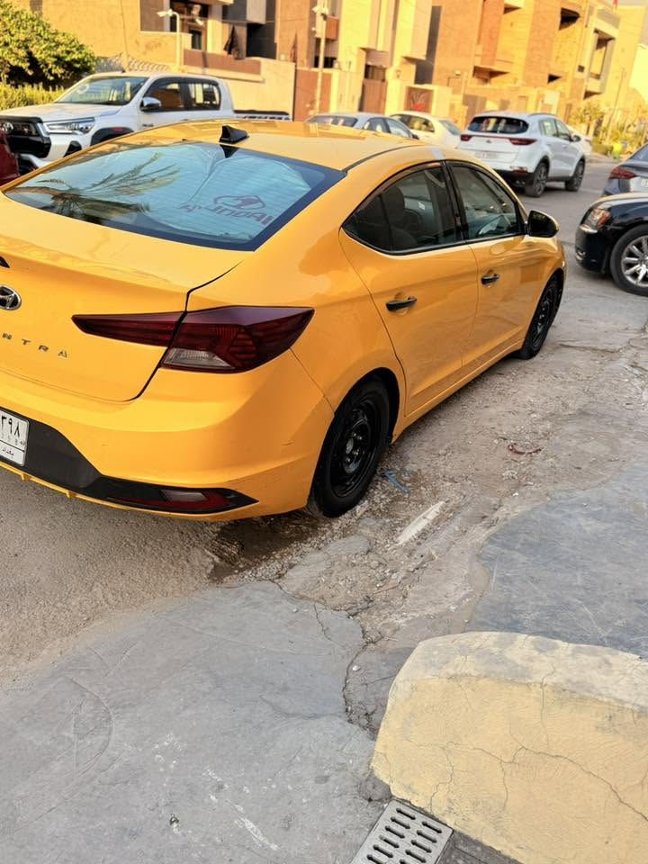 السلام عليكم للبيع النترا 2019 صفره صور الحادث بالمنشور
تخم تاير جديد صدر جديد 
كير مكينه مكفولات 
بيها منضومه غاز 
رقم بغداد باسمي 
نص فول رادار جانبي / كأمره دواره / رادار امامي / تحكم ستيرن فول / شاشه كبيره 
العنوان بغداد جميله 
***********
