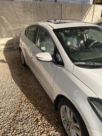 سيراتو موديل 2017 مكفوله سياره الاتصال على الرقم 07823052577مكلف بالنش...