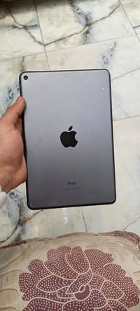 ايباد مني 5 ذكره 64 نموذج M يشغل بوبجي 60 فريم جهاز بي كسر بل حساس مثل...