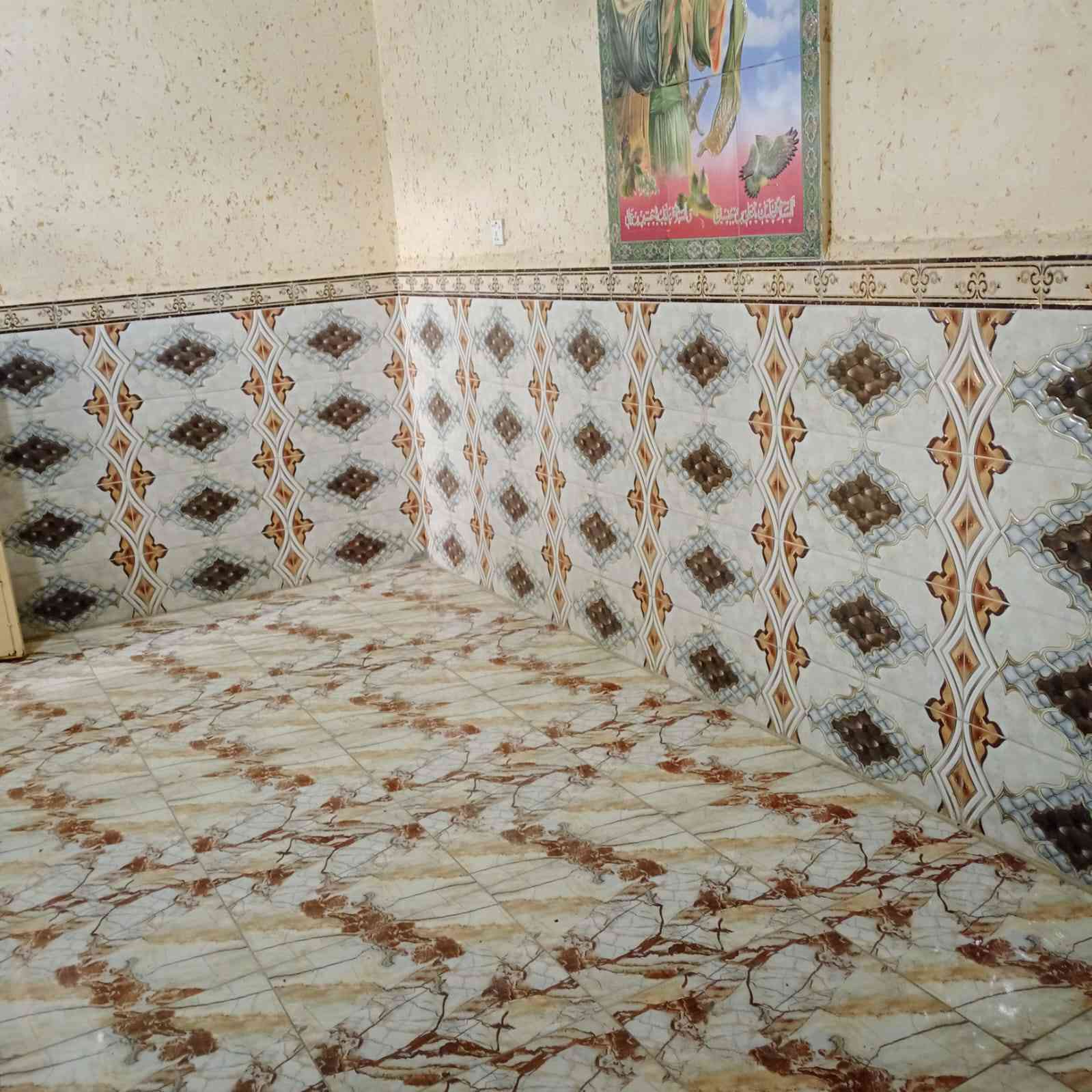 السلام عليكم 
متوفر مشتمل ايجار 75 متر حي العباس النموذجي قرب المدرسة الصينيه شرط عائله صغيرة السعر 150 وبي مجال بسيط  

فقط الجاد يتصل رجاءاً 
***********
