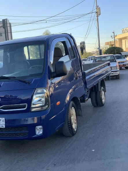 بەناوی خوای گەورە
کیا بدون رەقم
کیا براوە
مەکینە رەش 
٢٠١٠ بیلاد
تەبرید
برێک بەستراوە
ناوبۆدی 
کوشن هیتەر مەزبوت
گێرومەکینە سەرف و بوخار بەشەرت
دەعمی نیە
سعری ٥٩ گەلاو معامەلە
سلێمانی
***********
***********
