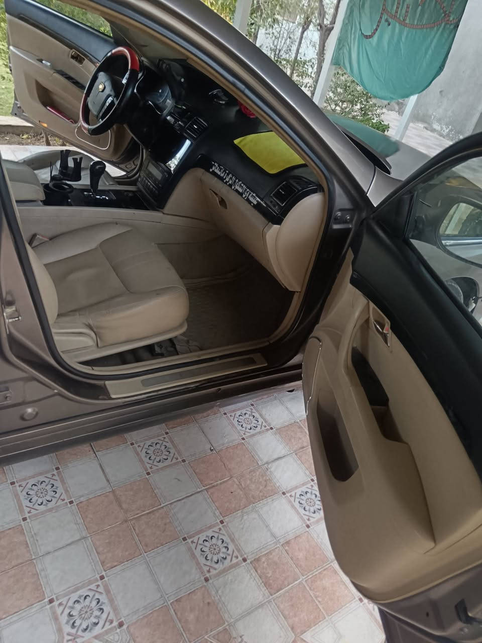 سلام عليكم
ام كراند c8حجم الكبير مديل 2013 مصبوغه لجماليه بيه جاملغ خلفي معمر كير مكينه تبريد حداديه باتري زوج تايرات ڱڵـه. جديد كهربائيات ڱڵـه. شغاله غير متوجد ع فيس سعر 55وبيه مجال بصيط حك جيه هاذه رقمي *********** مكاني حله  
علي بله حساب صاحب سياره
