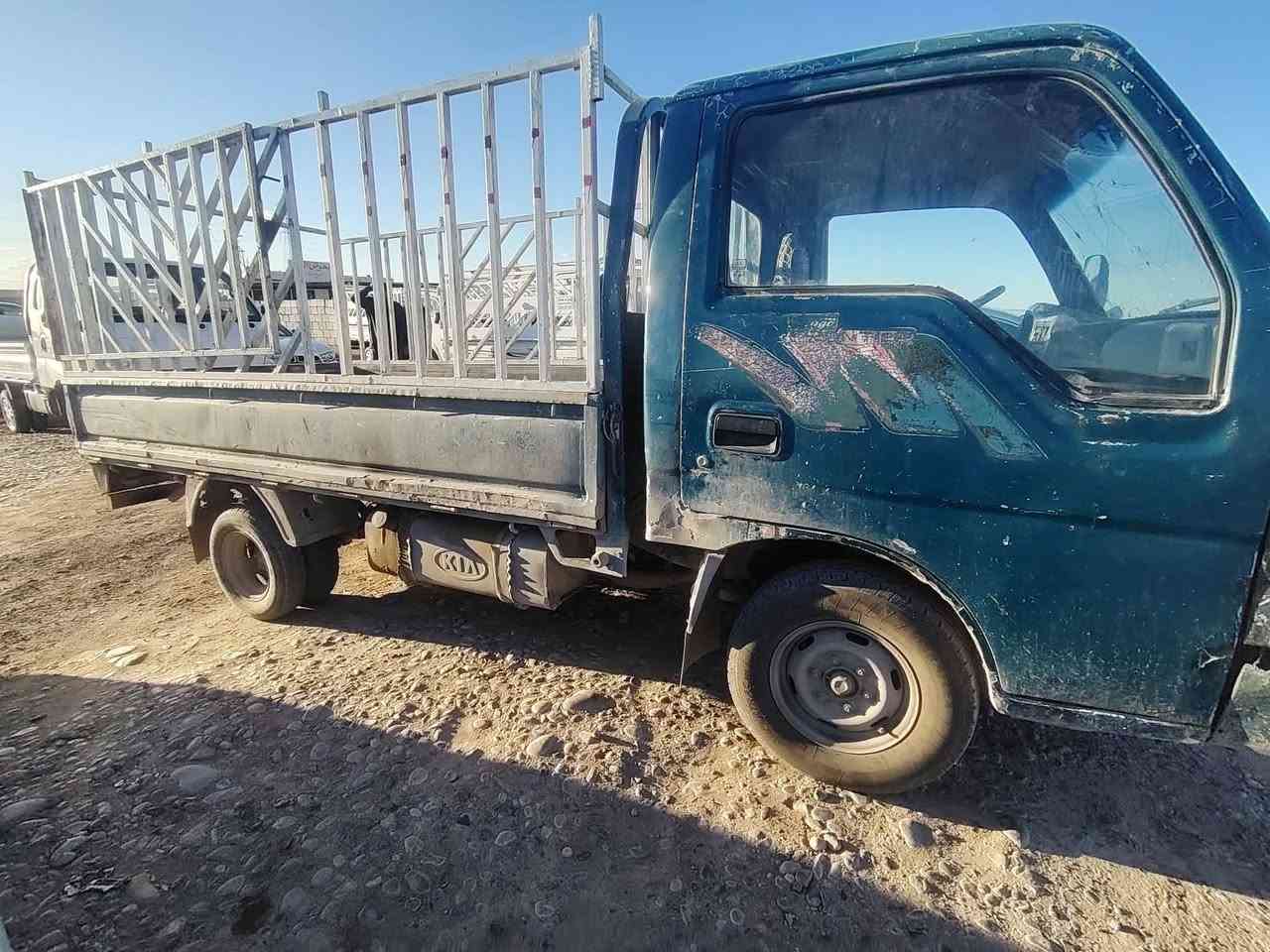 السلام عليكم كيه فونتيره  رقم الأنبار
  مكانها الشرقاط قريه الخضرانيه
السعر ٢٤ وبيها مجال  لشراي
البيع نقد فقط 
مكينه كير اكسن شاصي كله نضيف 
*********** اتصل علا الرقم
