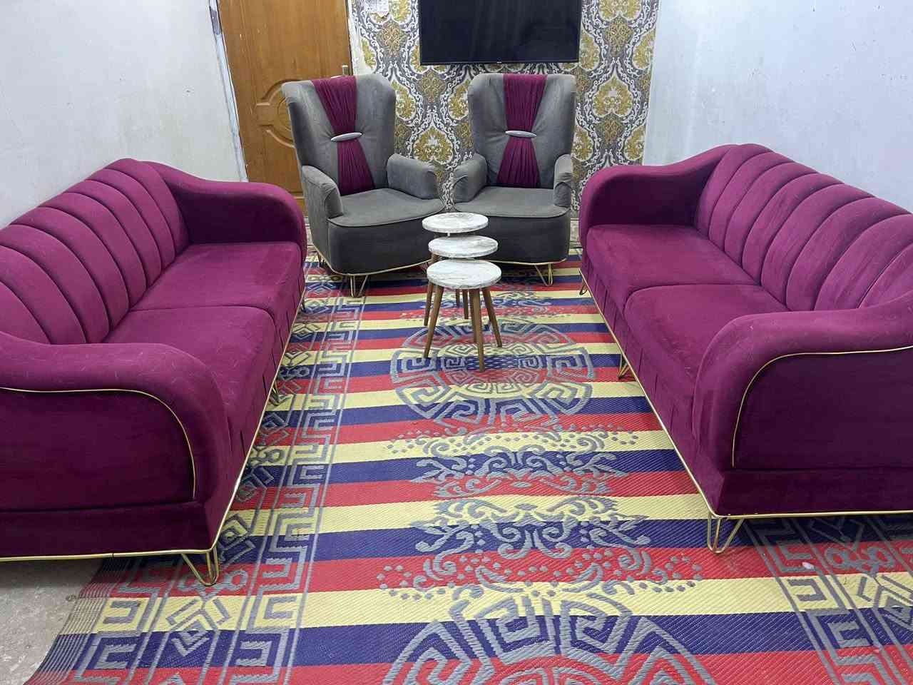 تخم تركي تكمه قوي نضيف ستعمال قليل اخو الجديد مع سيت طبلات هديه ب250 قفله
***********
