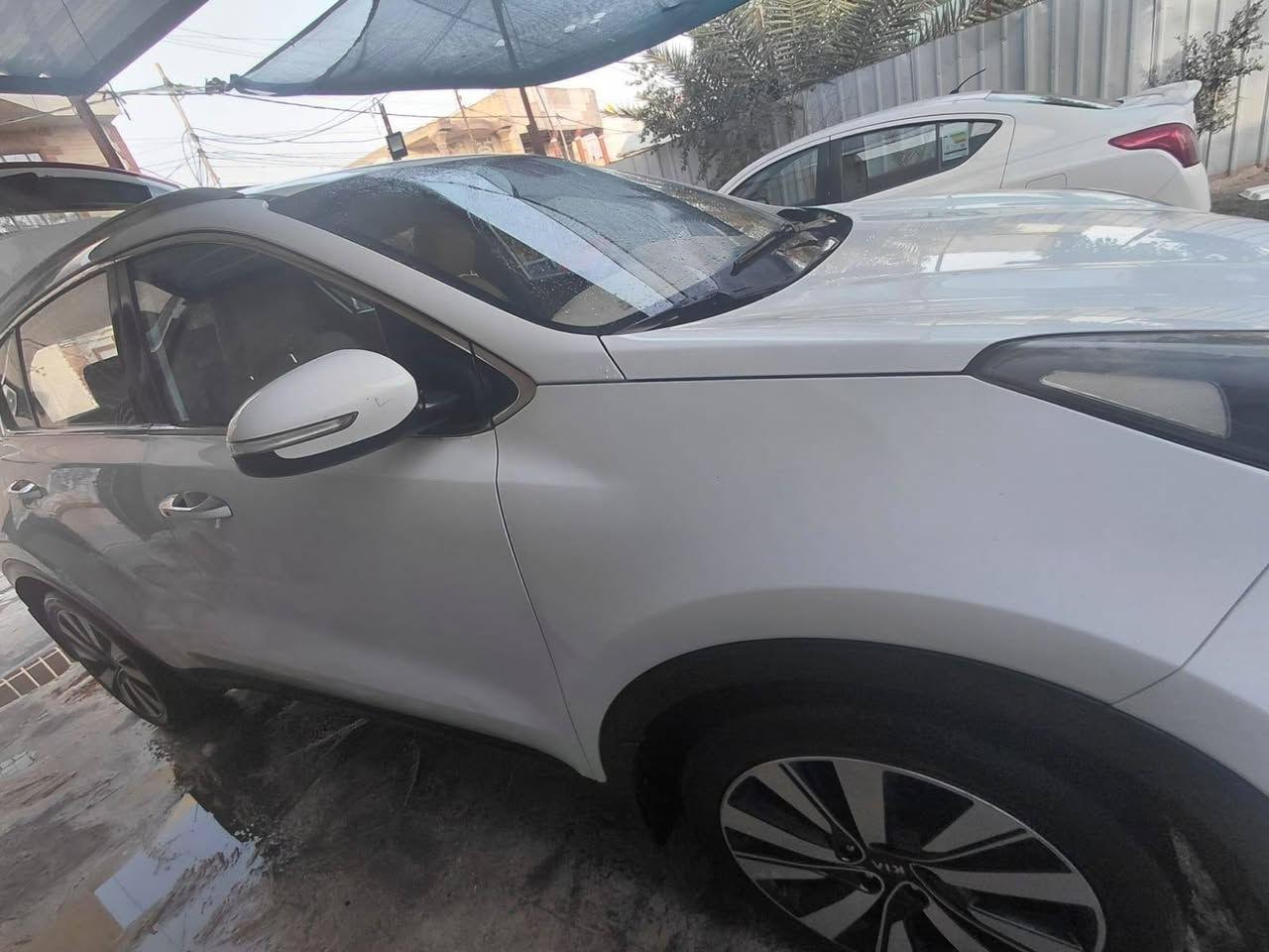 السلام عليكم : 
 سبورتج للبيع موديل 2018 السيارة جديدة بمعنى الكلمة السيارة ماشية 81 السيارة بصمة مكينة 4 سلندر مكينة 2000 جديدة السيارة كما موضح  في السونار 
ملاحظة :  ترهم مراوس بين سورنتو 2020 / 4 سلندر خليجي بيه صبغ 
مكان السيارة :  نجف
الهاتف:  ***********
