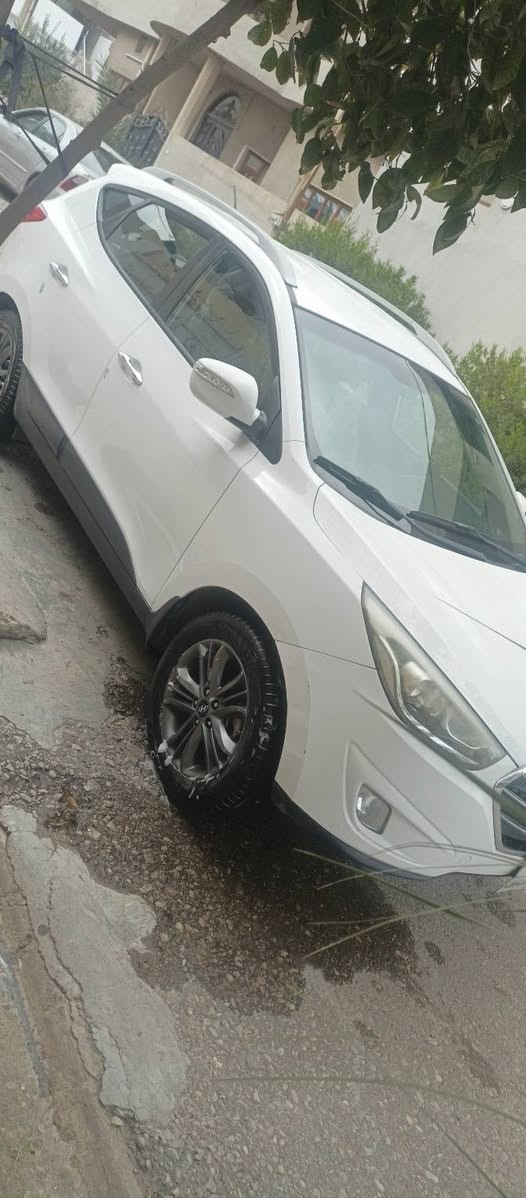 للبيع توكسان . موديل 2016
خليجي . كير ومحرك ما مفتوح .. 
  سيارة مكفولة من الصبغ والبارد 
   السعر .  160 ومجال .  عنوان كركوك 
    ***********
