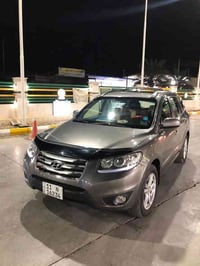 سنتافي امريكي 2012 فول مواصفات محرك 6 سلندر دوش -فتحه سقف -بصمه / تتقف...