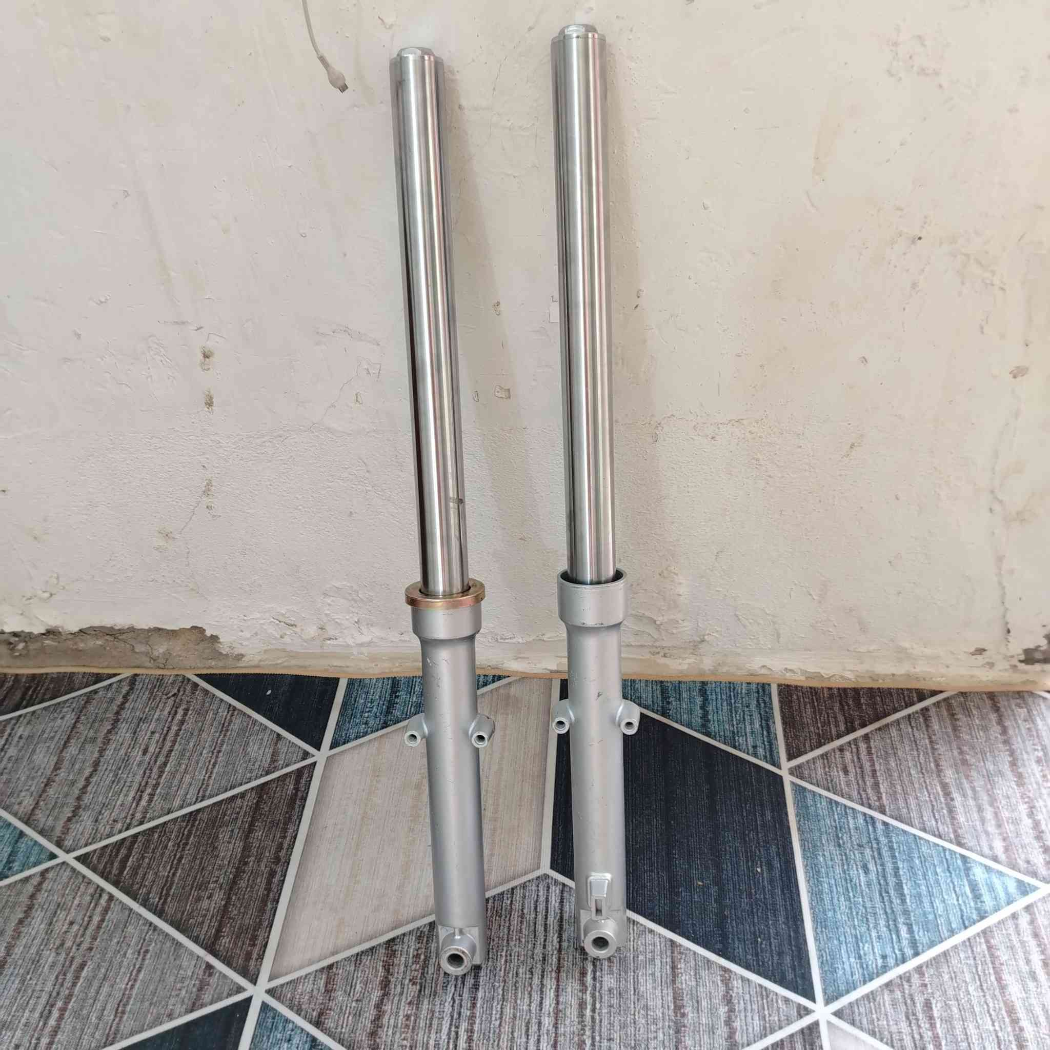 للبيع دبلات ستوته جمره نثية جدده مامستعملات ب ٣٠ الف ***********
