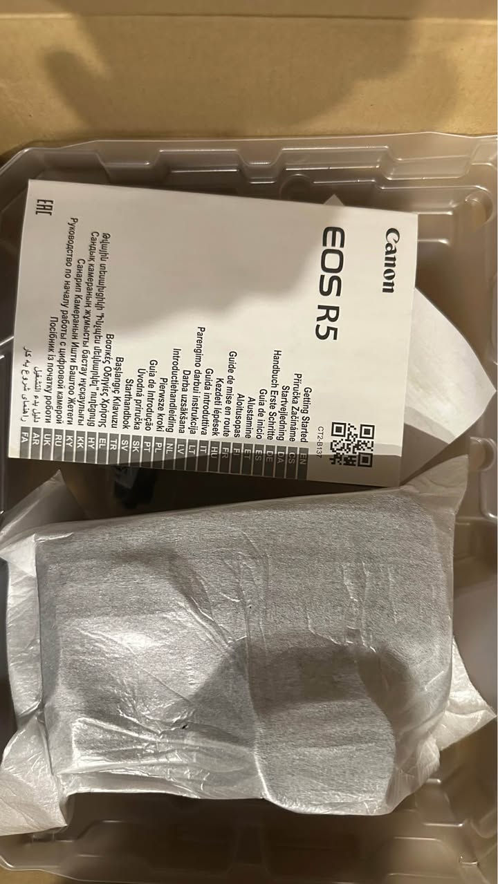 Canon R5 Mark I

الكامرة بحالة الجديدة بالكامل، على الكارتونة وكل أغراضها وملحقاتها موجودة. من يوم انشرت لحد هسه استخدام شبه معدوم، والشتر زيرو، وحتى العدسة ما مركبة على البودي إلا نادراً جداً.

الكامرة نظيفة جداً وما بيها أي ملاحظة، مناسبة للي يريد كامرة احترافية بحالة وكالة وبسعر أفضل من الجديد.

بالعافية على من تكون من نصيبه، وللاستفسار مراسلة خاص. 🤍�

سعر الجديدة 3،860,000قيم بالي يرضي الله ومانختلف ان شاء الله بغداد, العراق


**إذا كنت صاحب هذا الإعلان وتريد حذفه لأي سبب، رجاءا أرسل رسالة إلى الدعم الفني**