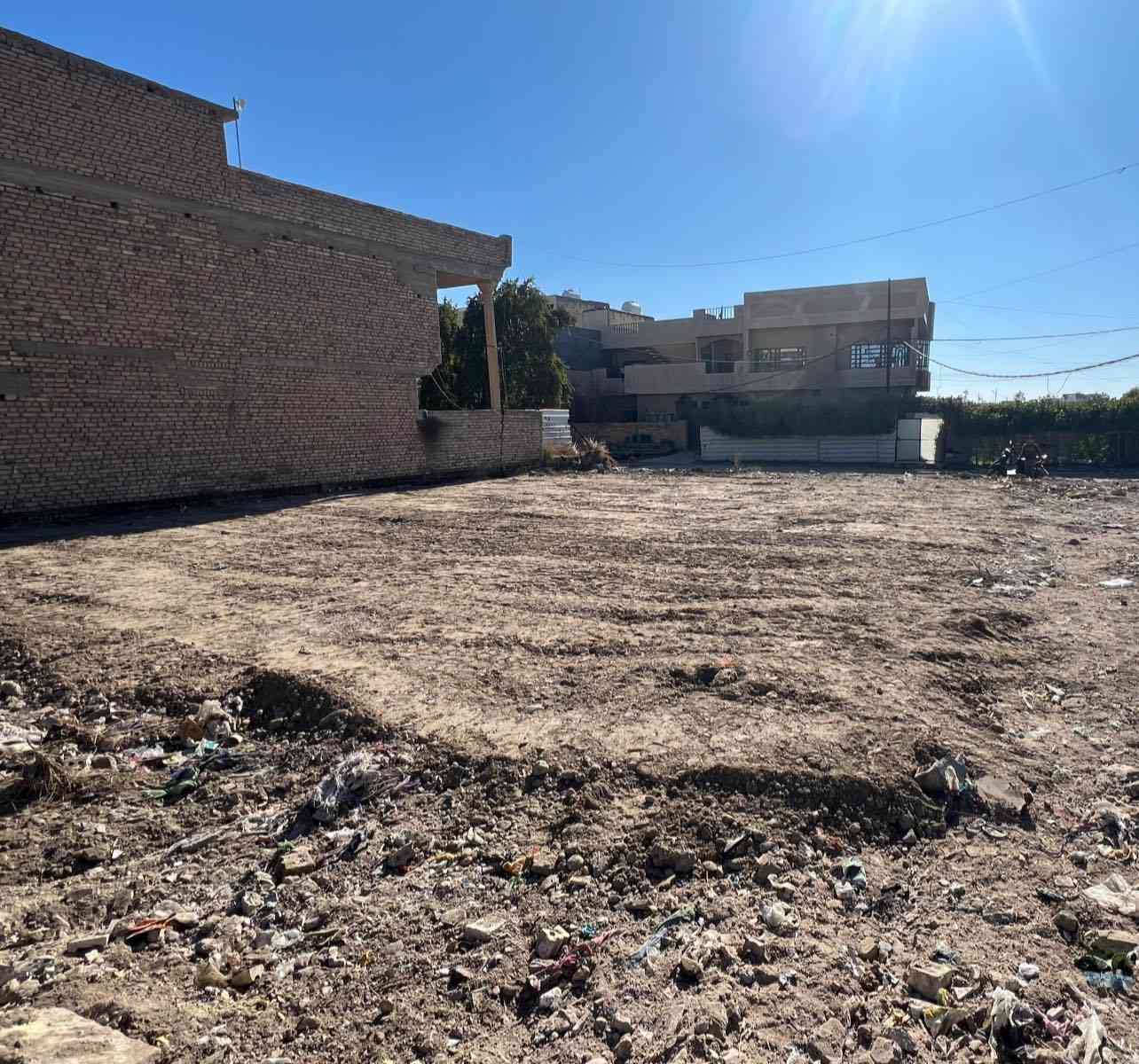 سلام عليكم
 قطعة ارض للبيع مساحة 285م  تباع تقطيع حسب الطلب

50م ركن ع شارع اماهها تشجير 15م ملاسق للقطعة

الوجهة 5 والنزال10 __السعر 115وبيها مجال

50م الوجهة 5والنزال 10 __السعر 105وبيها مجال

العنوان _الغزالية_نهاية شارع البدالة

الاستفسار ***********
