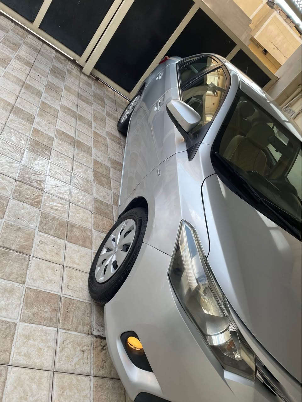 تيؤتا  يارس ٢٠١٤ 
٥ پارچه و نيوي هه يه  بي ژؤري 
ته نها جي قفلي سندوقي گؤراوه 
هه زه ي نويه ٢٠٢٦ 
به ناوي خومه 
هيچ خرامه ي له سه نيه 
٤ تايه و ويلي تازه يه 
سحري ٩١ مجال 
له هه وليرم 
*********** أربيل, العراق
