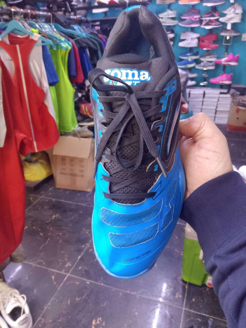 قطعه جوما ست تخبل ترهم للصالات نظافه فول
قياس..43.5
طول القدم..28.5سم
السعر فقط20الف فقط 20الف 
توجد خدمة توصيل كل المحافظات 
للحجز والاستفسار راسلنا واتس اب وماسنجر عله الرقم ***********ابو ايمن
