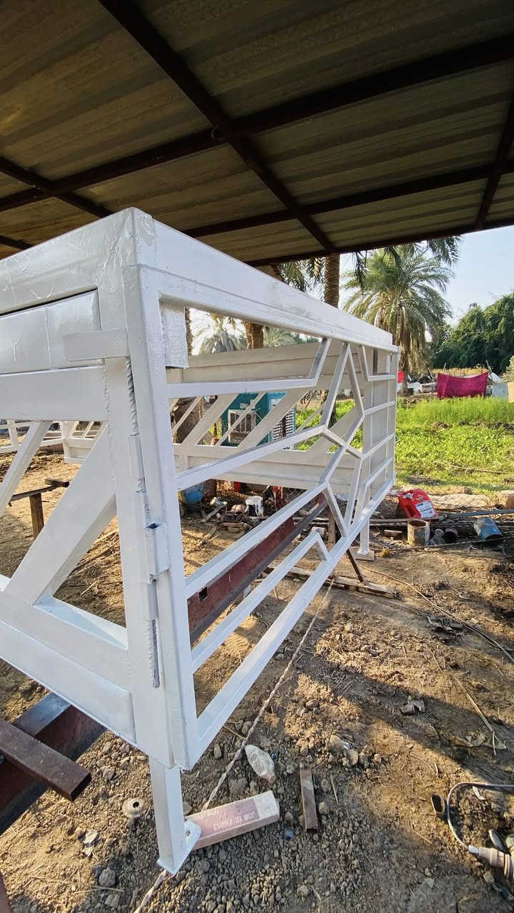 محجر نثيه للبيع العنوان ميسان العماره السعر ٣٥٠  وات ساب  ***********
