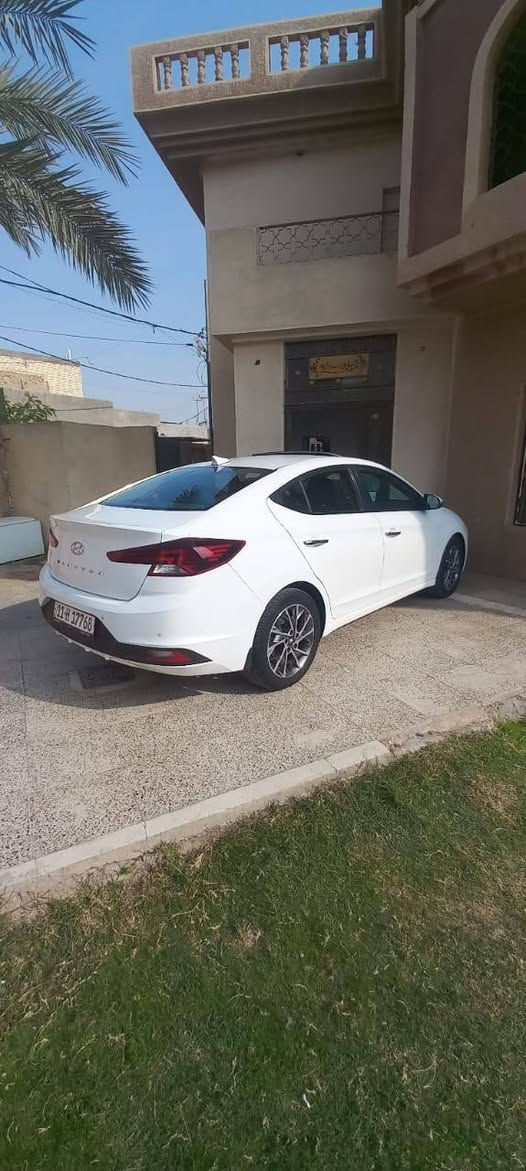 ألنترا 2020 للبيع سياره ماشيه117الف مكفوله كفاله عامه السياره بأسمي هزه جديده السعر 168 وبيه مجال للاتصال***********44
***********
