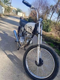 نامه حربي للبيع دراجه نضيفه خير من الله شلعه ومعدل بدل بيها بس والفات ...