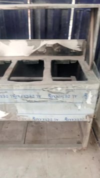 مطعم للبيع الي يريده كامل هوه وأغراضه والي يريد بس غراضه شلعه التواصل ...