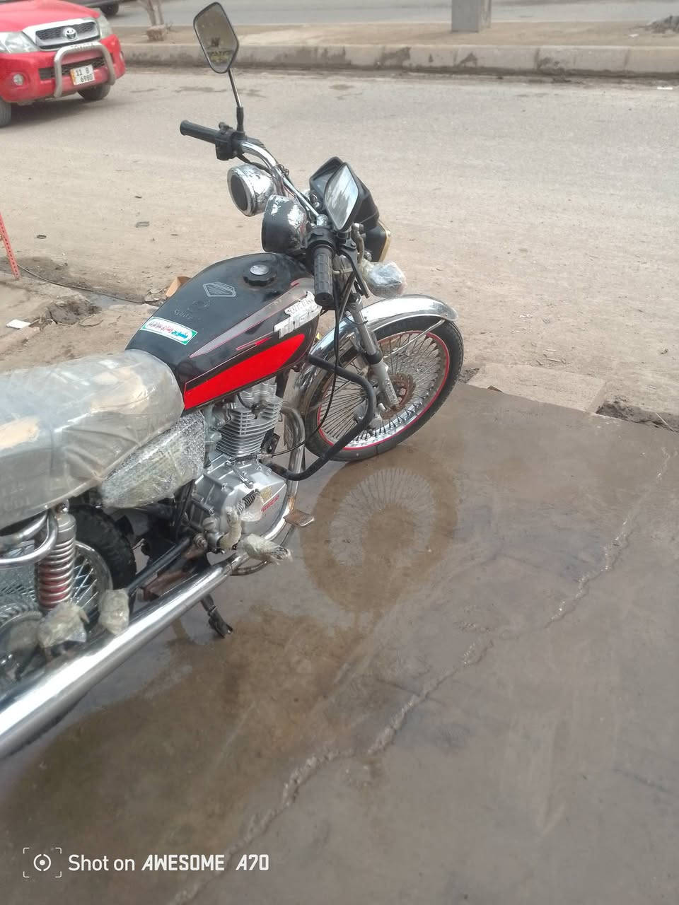 سلام عليكم دراجه تايكر للبيع موديل 22 مكينتها 25 دراجه خير من الله لا صرفف ولا بخار كهربايات كله شغاله الدراجه مكفول كفاله عامه اوراق موجوده السعر 450 او بيها مجال حك الجيه مستعجل علا بيعتها حيل مكاني ديالى بعقوبة ***********
