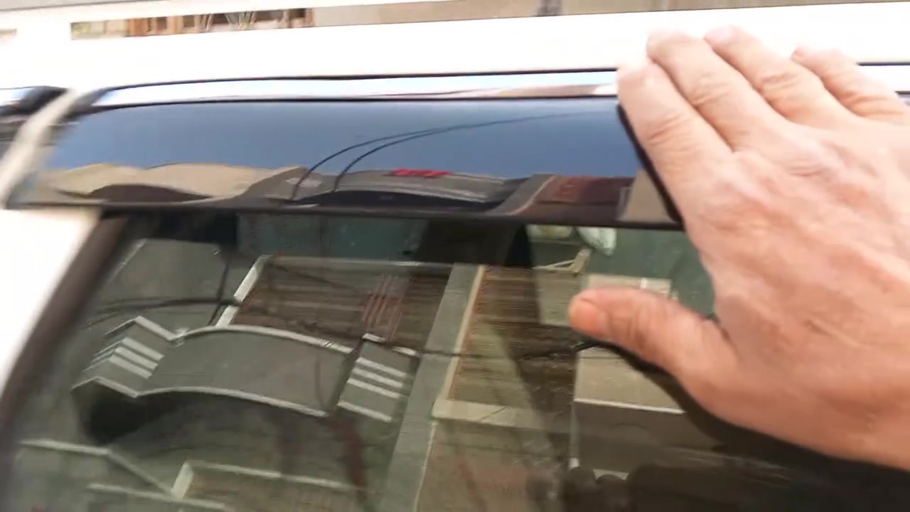 السلام عليكم عشاق الموهافي وصول وجبة جديدة من مظلات كيا موهافي ال٦ قطع 
وايظآ متوفر ٤ قطع اسود خد نيكل قالب حلو بلاستك مرن لاقص جيد كعدة حلو تريد تشوف المقطع موضح الكعدة على السيارة 
ال٦ قطع ب٤٥ 
وآل ٤ قطع ب٢٥ 
توصيل متوفر كافة محافظات العنوان بغداد مدينة الصدر ***********وات ساب اتصل واني خادم
