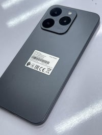 ريلمي 15T ذاكرة 256 عشوائية 12 جهاز مستخدم شي قليل بدون ملحقات السعر ٢...