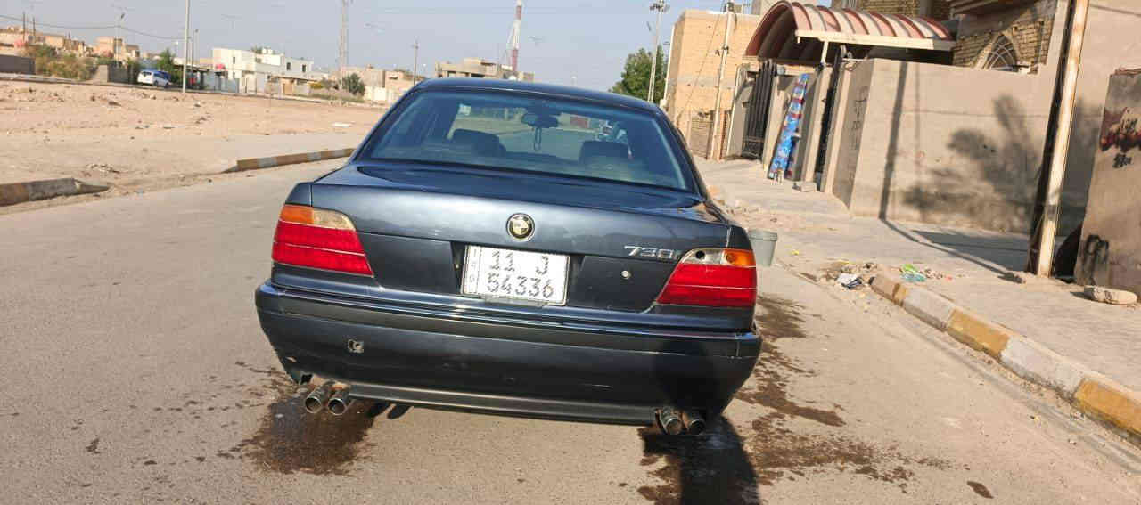 سلام عليكم 
شلونكم اخوتي 
ＢＭＷ. ｅ38
موديل 1995 
خفاش جديده 

كير مكينه خير من الله جديد مشدوده جديده 
صدر جديد 
تخم تاير جديد
دبل جام 
سنويه جديده 
رقم انكليزي ب اسم اخوي 
بيه نواقص بسيطه 
مكاني واسط قضاء الحي 
سعر 68 وبيه مجال بسيط 
***********
