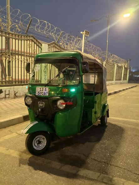 السلام عليكم تكتك للبيع موديل 21 رقم وسنويه بيها ضربه خفيفه بالجاملغ مكينه مفتوحه لا تبخير ولا تنقيص  عنوان ميسان حي النداء  سعر 7وبيها مجال شراي يخابر وأنه خادم ***********
