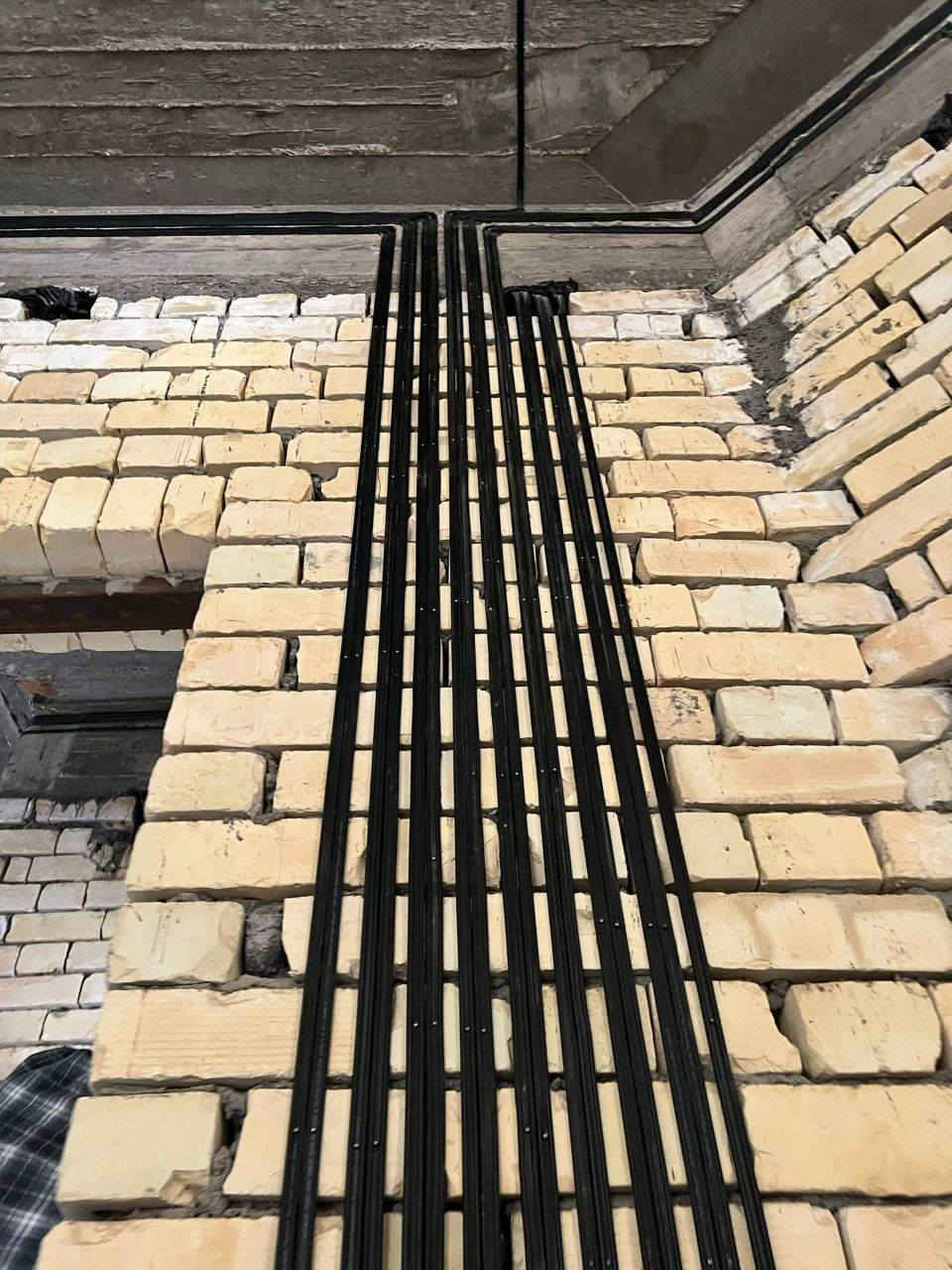 ⚡ تأسيس كهرباء احترافي في تكريت – بوري وسيمنز ⚡
هل تريد منزلك أو مشروعك مؤمن كهربائياً بطريقة آمنة ومرتبة؟
نقدم لك:
✅ تأسيس كهرباء كامل للمنازل والمباني
✅ استخدام أفضل المواد: بوري وسيمنز لضمان الجودة والسلامة
✅ تنفيذ سريع وباحترافية عالية
✅ أسعار مناسبة وخدمة ممتازة
💡 تواصل معنا الآن واحصل على استشارة مجانية!
📞 ***********
