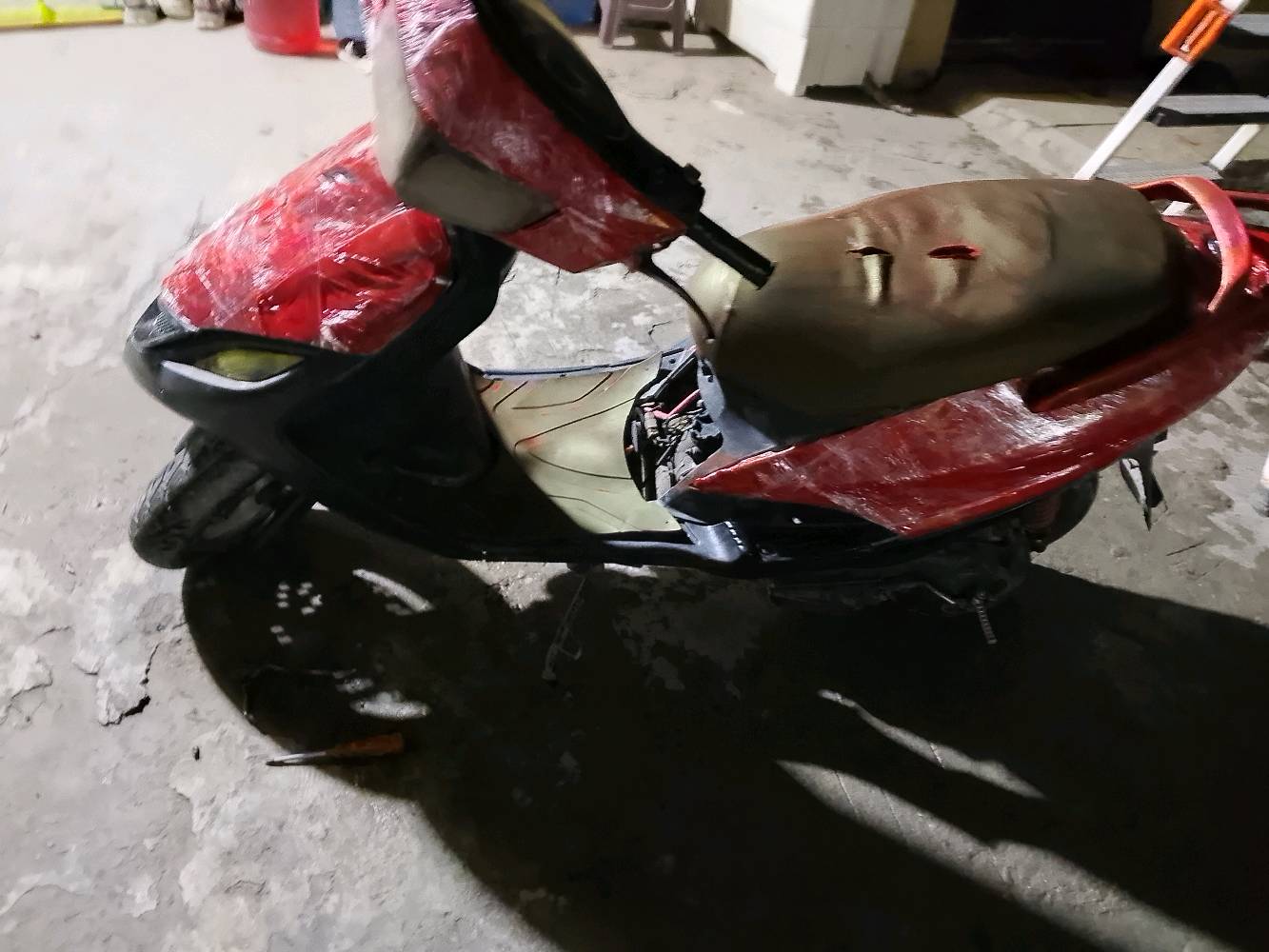 ماكس شلعه ومعدل فول للبيع السعر 275 وبيها مجال للطيب او مراوس ب ايراني نضيفه حته لو انطي فرق مستعجل عنواني بغداد 