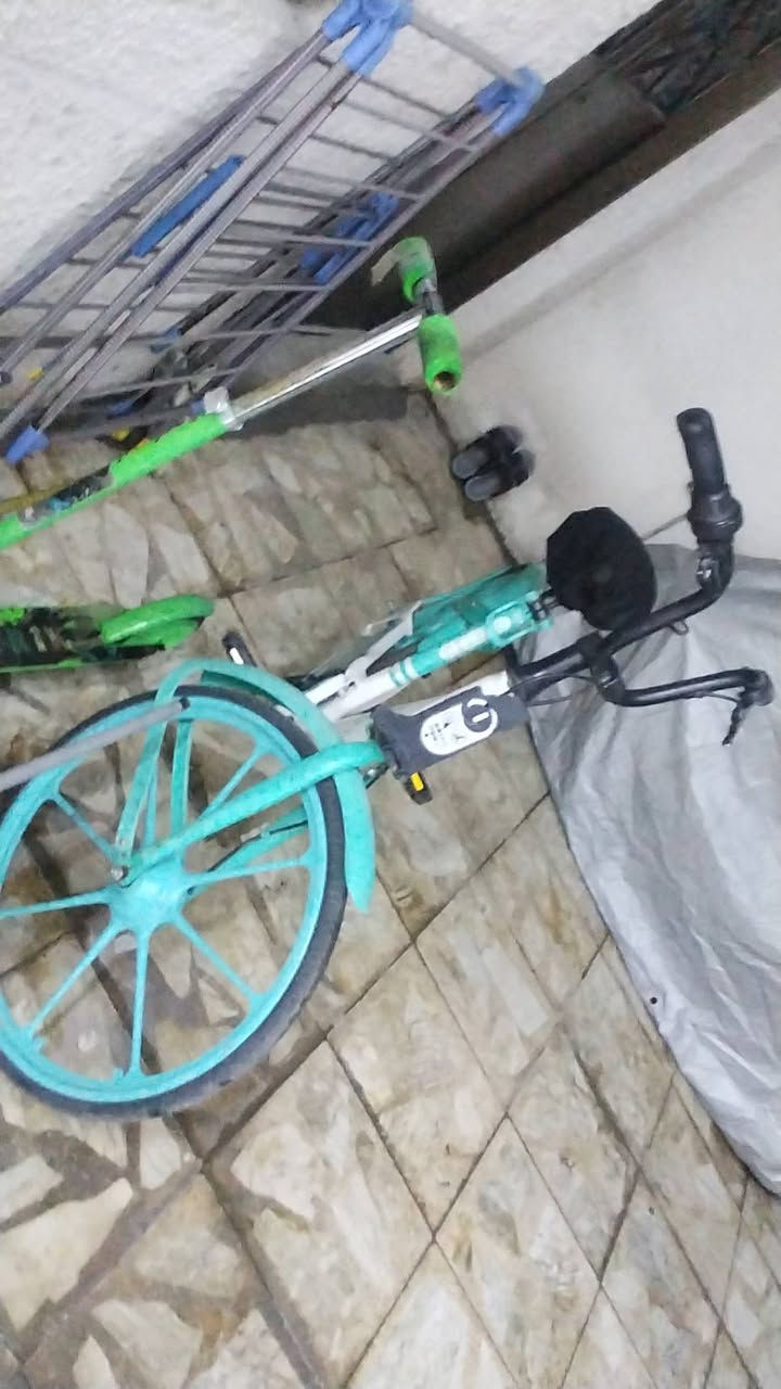 بايسكل ياباني بي كسر بسيط السعر 70وبي مجال للاستفسار ***********
