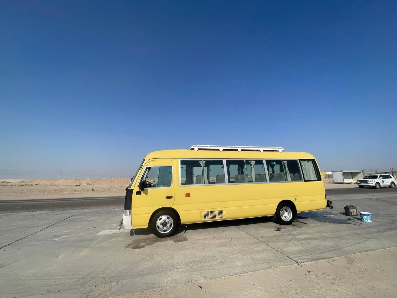 كوستر  شماليه صفره دخول جديد مديل ١٤كفاله كير مكينه واكسل طخم تاير تبريد فول السياره جاهزه فول جهازيه رقم راعي السياره(***********)
