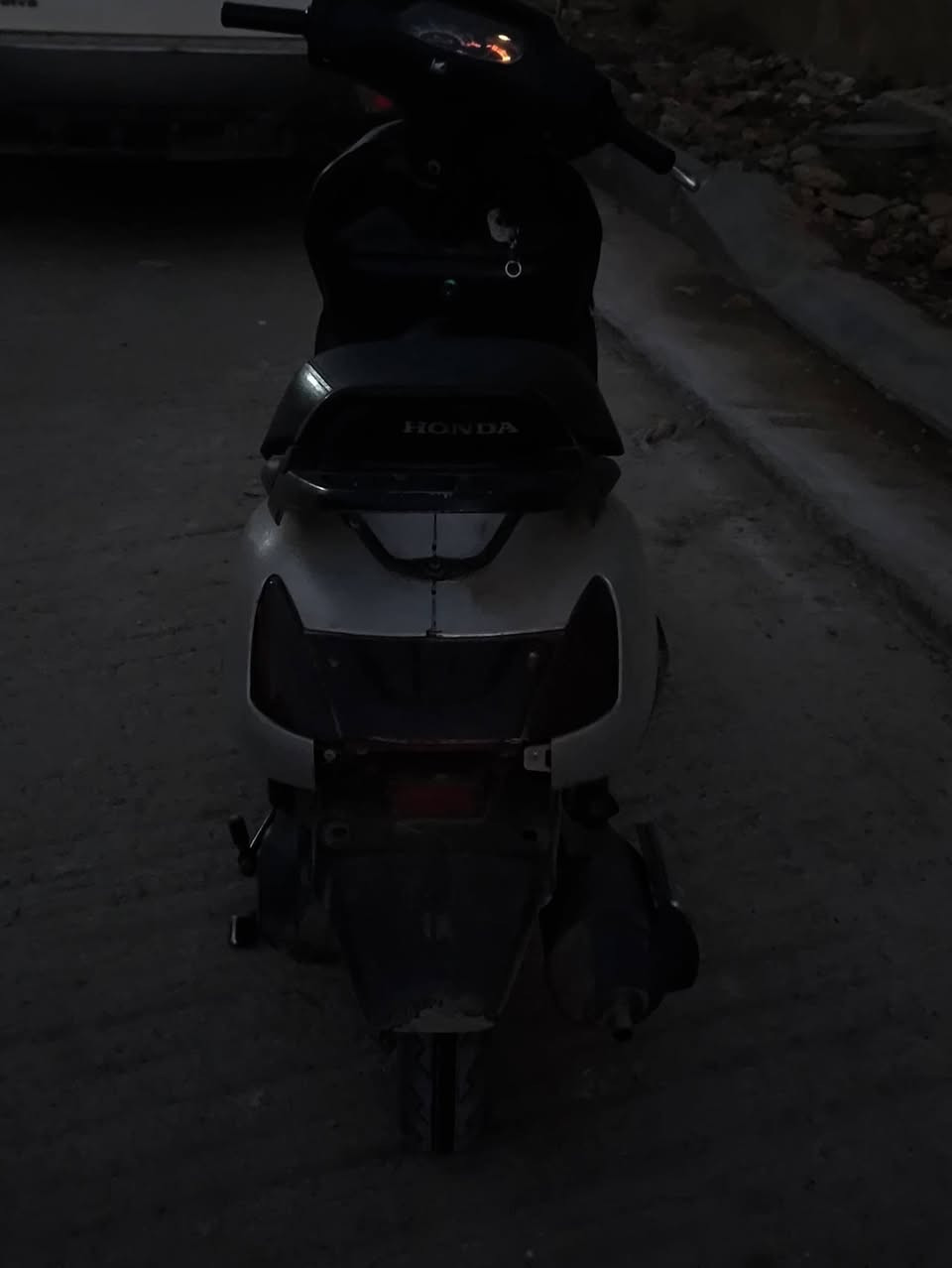 سبيسي للبيع دراجه مجفته شغاله هندر وسلف 
***********
