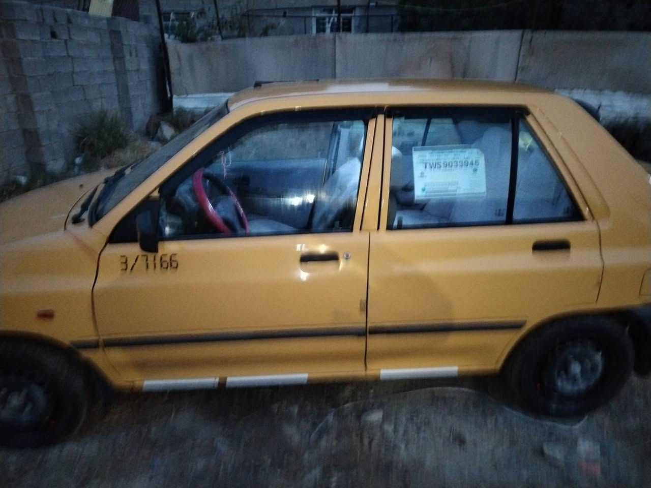 السلام عليكم عندي سياره سايبه للبيع مديل 15سياره   شواصي جدد بدون اي تعمير كير مكينه مكفولات صدر امامي خلفي جديد تايرات نضيفه كهربائيات كلهه شغاله سياره جاهزه من كلشي السعر37وبيهه مجال للشراي سنويه جديده ارقام نكليزي مصفر هيئه وغرامات تحويل ثاني يوم هزه جديده المكان بغداد  رقم الهاتف ***********
