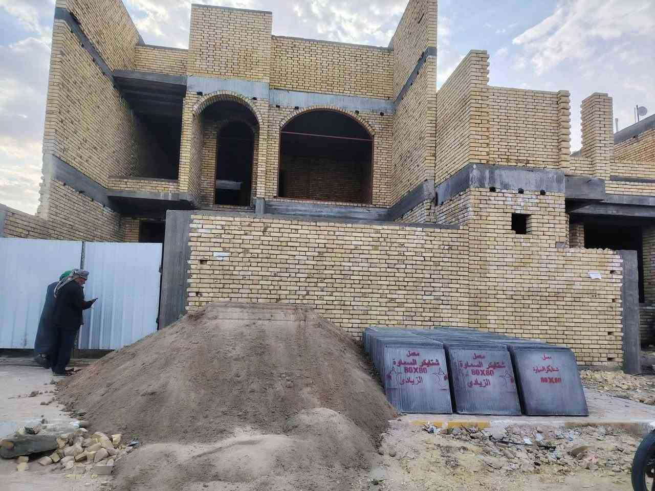 #أستلام مهندس #فلوسك_عندك_لمن_يكمل_سطحك 💸
تم إنجاز السطح حسب المواد المطلوبة: زفت + فلانكوت + نايلون + اشتايكر السماوة

✂ كص كوسره

✅ شرط الفحص بالماء + استلام من قبل #مهندس_كرسته

🔧 صيانة الماستك والأسطح القديمة متوفرة

📍 متواجدين: الناصرية – أقضية ونواحي

📞 للاستفسار: ***********
