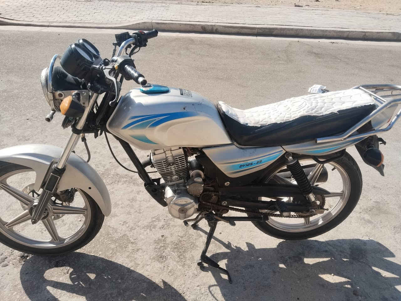 سلام عليكم دايون كلك مكفوله 550وبيهه مجال.  ***********
