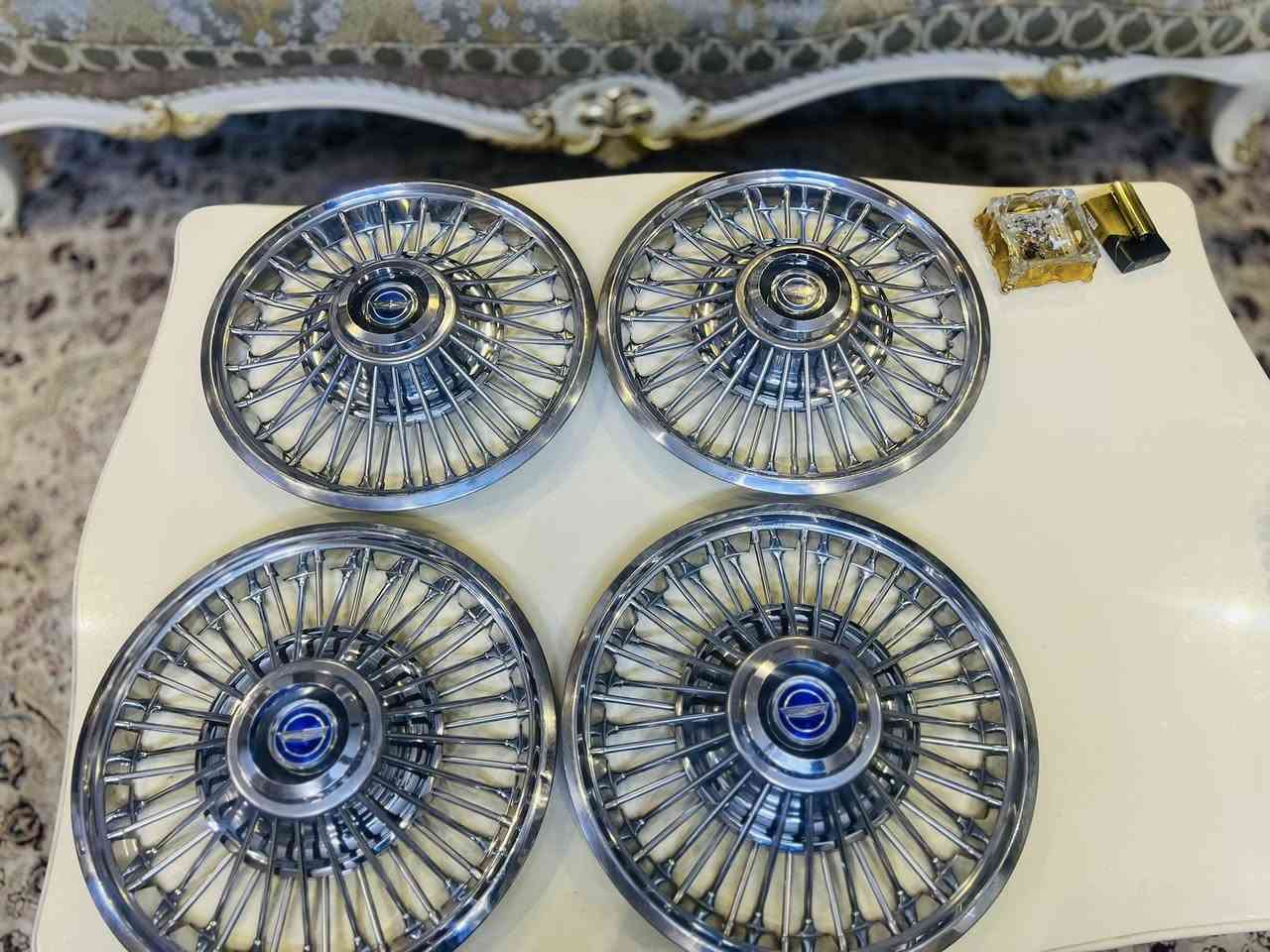 سلام عليكم من رخصت الدمن 
كبات موستنك 14جدد حلوات نضافه 95/100 
مكاني شعب ***********
