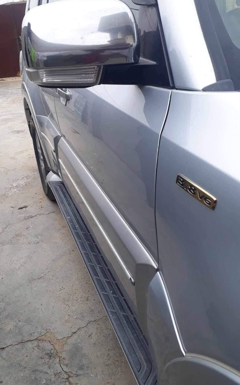 السلام وعليكم من رخصت الادمن المحترم باجيرو حبتور موديل 2008 كلش جديده مكفوله من الصبغ والتبديل ماشيه 170 الف مكينه 3800 رقم بابل بسمي مشروع وطني لل 27 ملاحظه السياره جاهزه وترايها اخبل ناعمه كلش رقمي ***********
