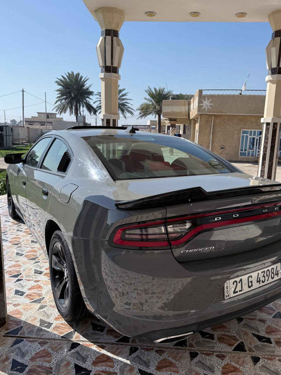 سلام عليكم جاجر 2018
رقم سليمانيه سنويه هزه جديده 
سياره داخله كلين العراق 
بس شخط بل جاملغ ومصبوغ 

كتلوكات الشركه بصمات احتياط وسبيرها منازل

محرك كير صدر خلفي امامي تبريد كله مكفول سياره جديده الف متصرف عليه 
تشغيل عن بعد 
بصمه تشغيل 
بصمة ابواب 
شاشه كبيره 
كامره دواره  
محرك 3600 
تحكم ستيرن اربع جهات
مري هيتر 
تو ويل
ويل كب 
داخل وخارج علا وضع شركه
مكان سياره بغداد المدائن
 
***********
