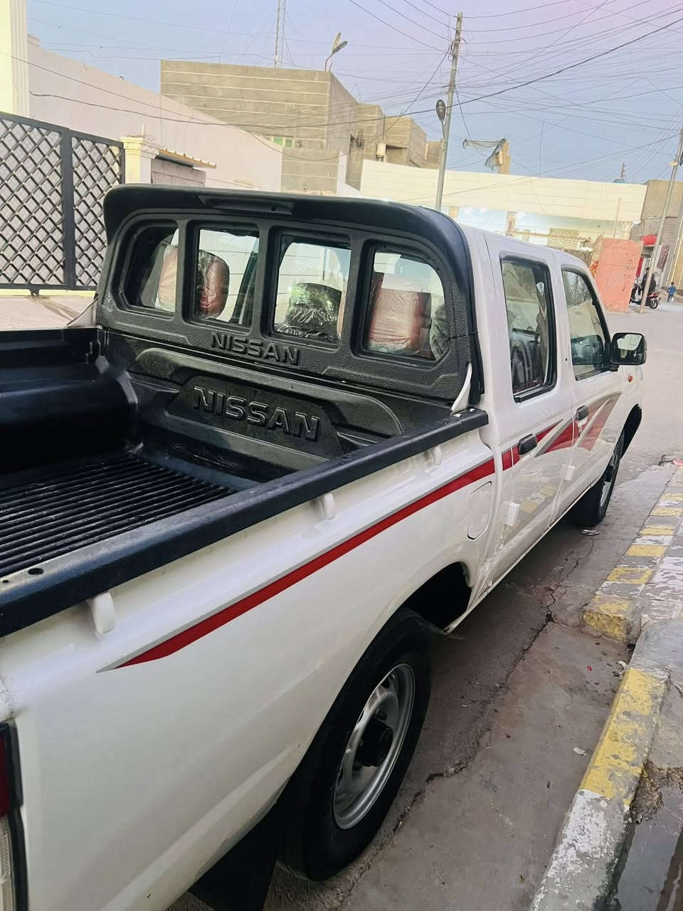 بسم الله الرحمن الرحيم نيسان شبوط موديل 2013 مكفوله كفاله عامه بعدها وضع شركه كير ما مفتوح 🔓 صدر جديد تخم تاير مكفوله كفاله عامه من دعاميه الدعاميه سياره بعد حله من الصور بكثر شاصي مكفول من اي عيب بعدها السياره زيرو  رقم ***********
