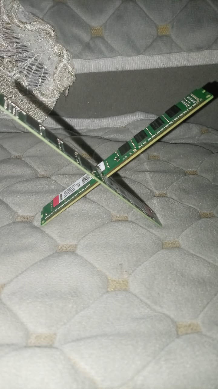 السلام عليكم رامات للبيع او المراوس بهارد hdd السرعة 1600 و DDR3 السعر 15 وبي مجال حك الجية مكاني بغداد جميله للاسفسار ***********
