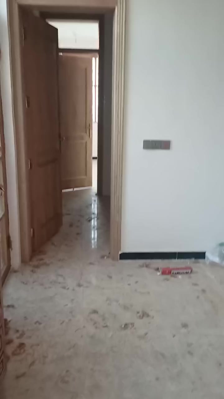 شقه للايجار
مكتب اسد بغداد للعقار 
مكان شارع المسبح 
***********محمد
