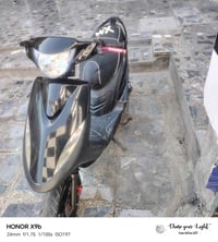 دراجه ماكس لبيع دراجه قبل 3 تشهر مزلهه رمبه مكينه جديده كفراهته بلاديه...