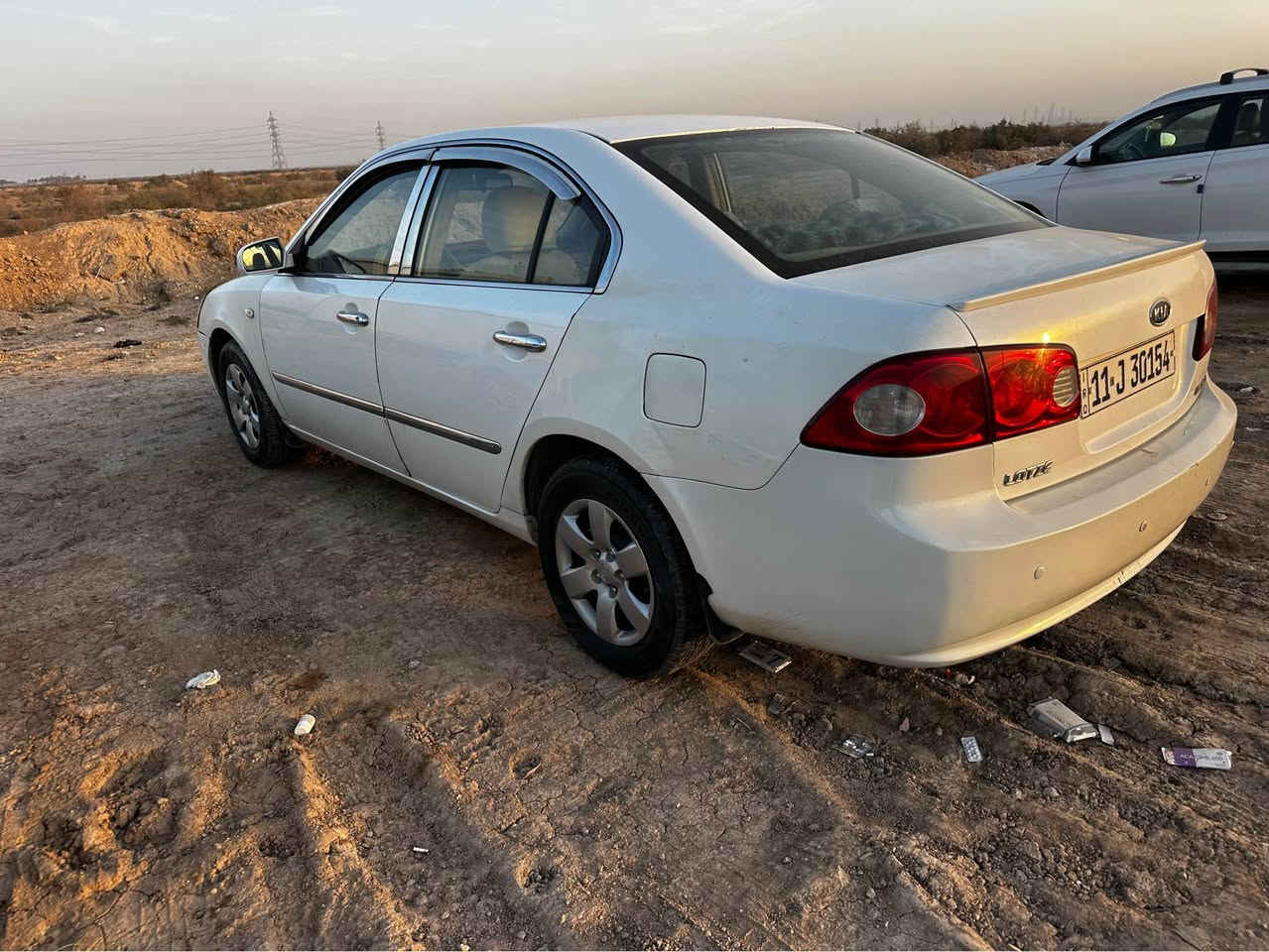 السلام عليكم 
اوبتما 2008 خليجي رقم بغداد الجديد بسمنه 
جاهزه كن كل شي كير محرك تبريد حداديه تخم تاير 
بيه 4 قطع ابيع احزام بدون دواخل ابد 
داخل بيجي وصاج 
مكانه بابل 
السعر 90 بي مجال بسيط 
*********** بغداد, العراق
