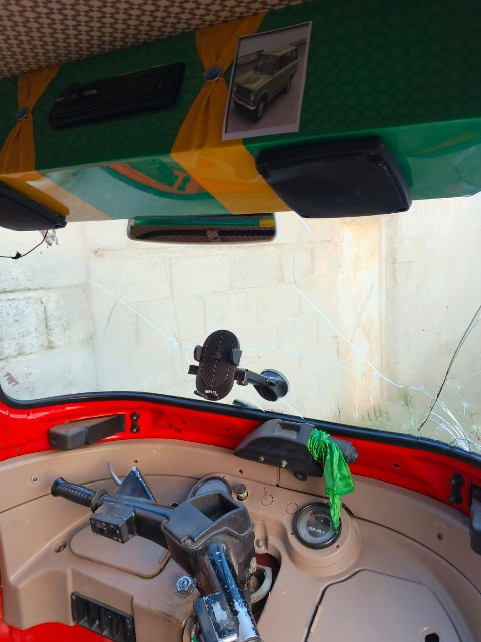 تكتك موديل 19 للبيع السعر 3500 وبيه مجال قليل
اتصل على الرقم ***********
