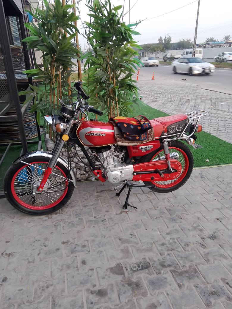 السلام عليكم دراجه للبيع نامه برو اي نقص مابيه نجي وشوف مكلف بالنشر رقم صاحب الدراجه *********** كربلاء, العراق
