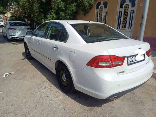 فول مواصفات كصتين
محرك كير تبريد كفاله
سنويه ورقم وهزه جديد
اشاير بل مري وشفط
خمس بصمات 
كشنات جلد وكهرباء 
شفتات ستيرن 
كامره وشاشه 
سلايت فتحه
منضومه صوت فول 
السعر 48 بيها مجال 
سياره جانيه صار ٢سنتين 
***********
