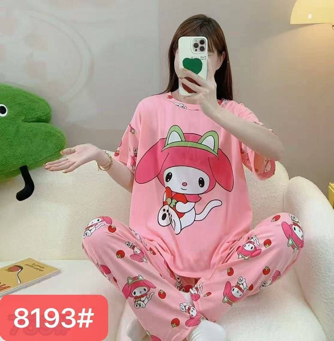 تراك نسائي فانيلا زيتي فري سايز  الدرزن 3 طبعات بدون تحديد اي طبعه
الدرزن 36الف


**إذا كنت صاحب هذا الإعلان وتريد حذفه لأي سبب، رجاءا أرسل رسالة إلى الدعم الفني**