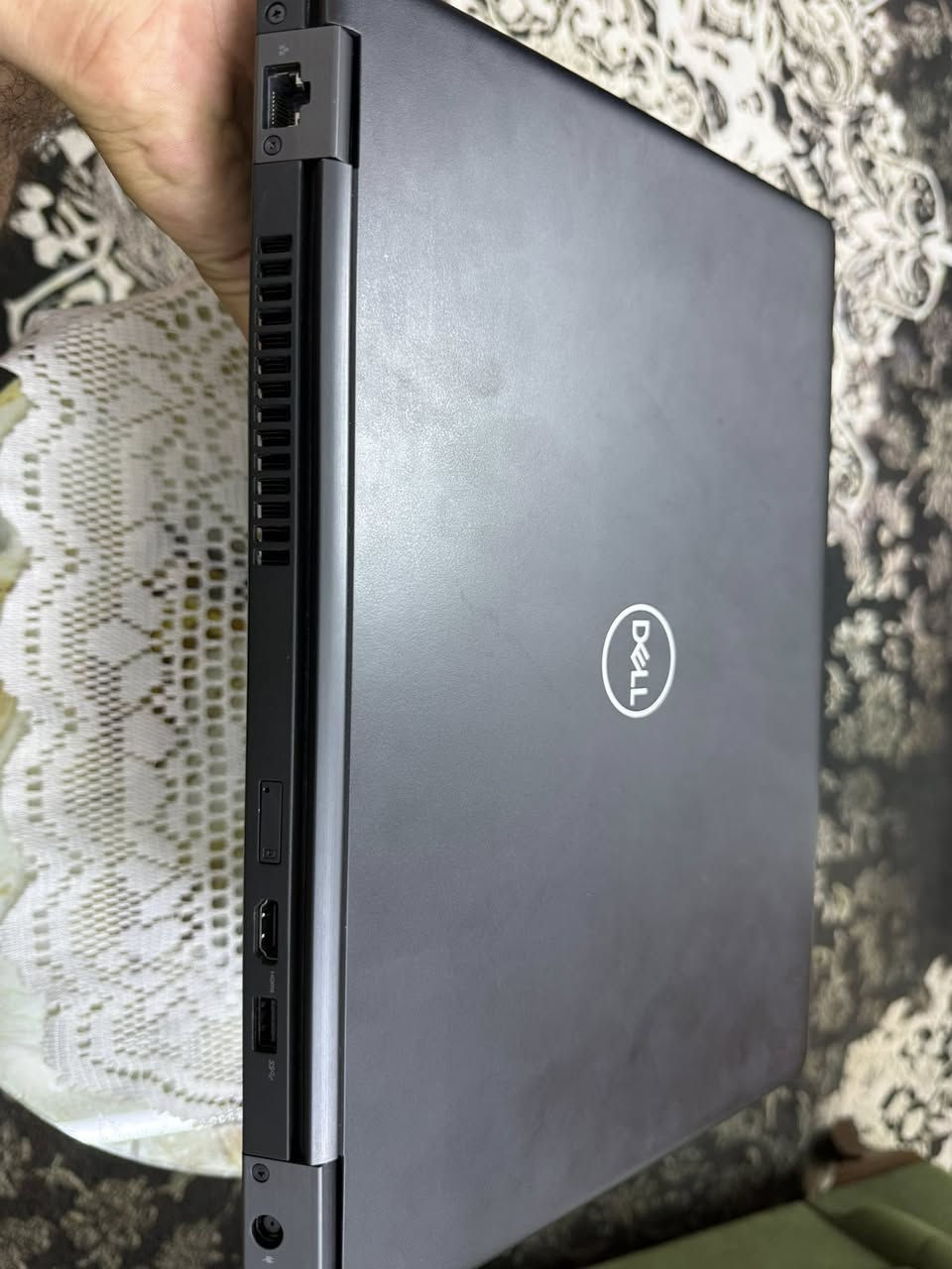 السلام عليكم ورحمة الله وبركاته
للبيع لابتوب DELL  core i5 8250u الجيل الثامن ssd 256 

حجم الشاشة 14 
السعر 280 الف
***********
