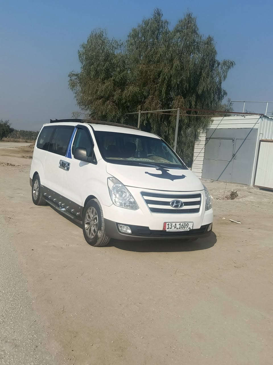 السلام عليكم ستاركس موديل 9 محوره مسكر كير عادي رقم ميسان دولي سياره كفاله عامه من التبديل والضربه سياره جاهزه مال جناي مكينه كير حداديه تخم تاير تبريد ثلج دواخل بالكامل فول واحد ع واحد العنوان الديوانية الدغاره ***********
