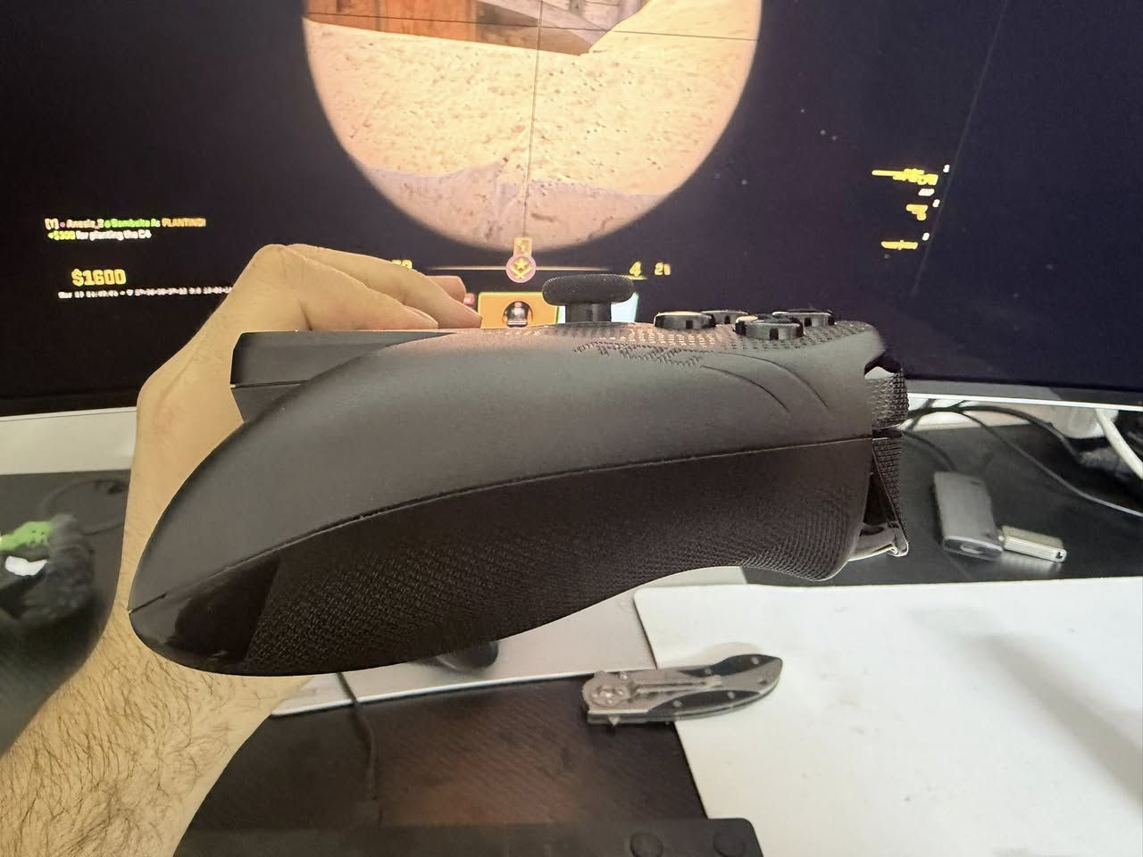 Xbox rog ally x
سلام عليكم 
Xbox rog ally x 
1TB 
Z2 extreme AI 
الجهاز عليه لزكه مال شاشه 
غراضه كله متوفر وعليه ضمان من الشركة سنة 
الوصل موجود 
السعر 1300 قفله
مكاني بغداد المنصور 
ماعندي توصيل


**إذا كنت صاحب هذا الإعلان وتريد حذفه لأي سبب، رجاءا أرسل رسالة إلى الدعم الفني**